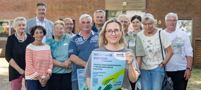 Foto der Organisatoren mit Vereinsvertretern